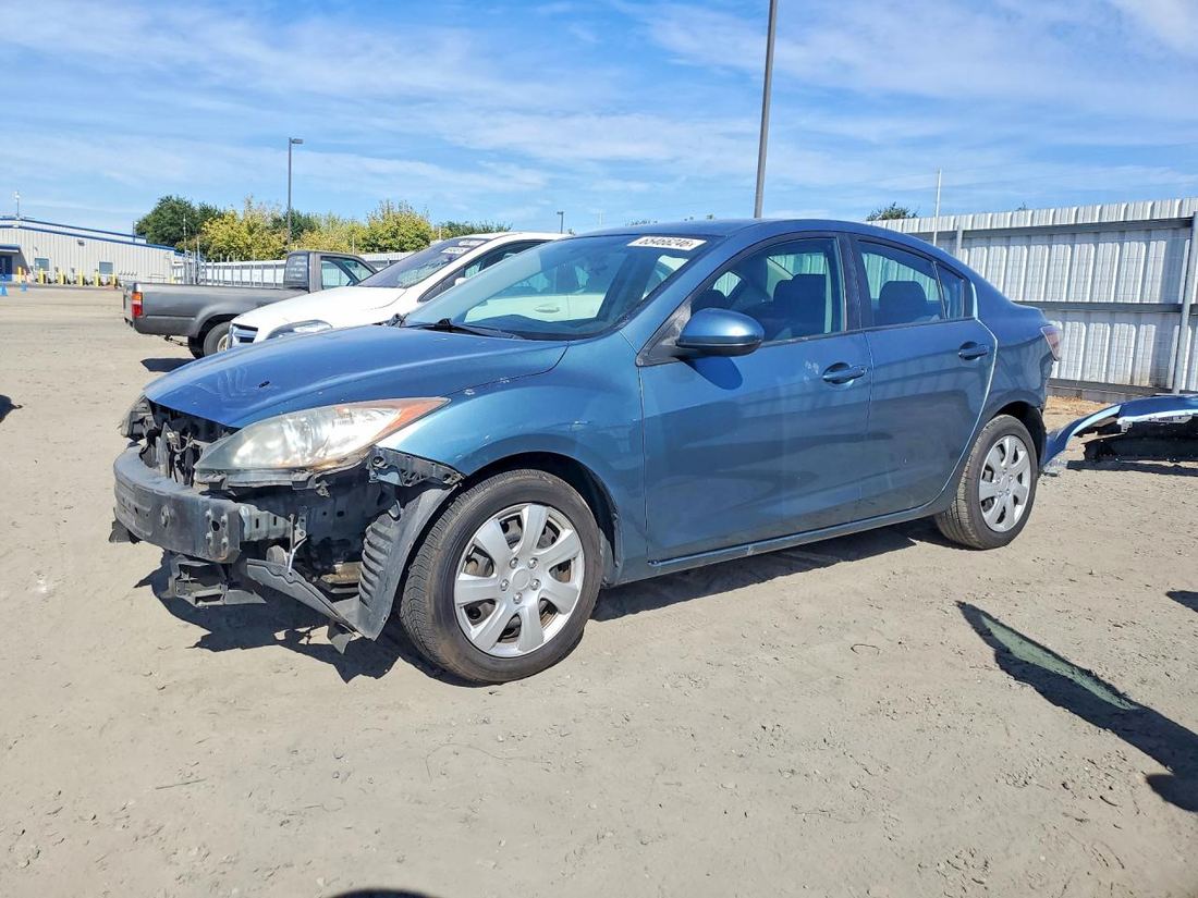 2011 MAZDA 3