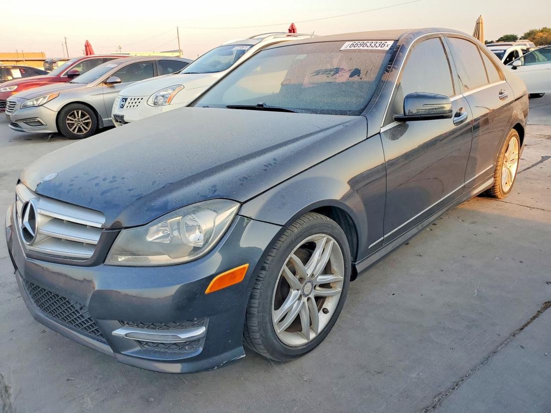2013 MERCEDES-BENZ C