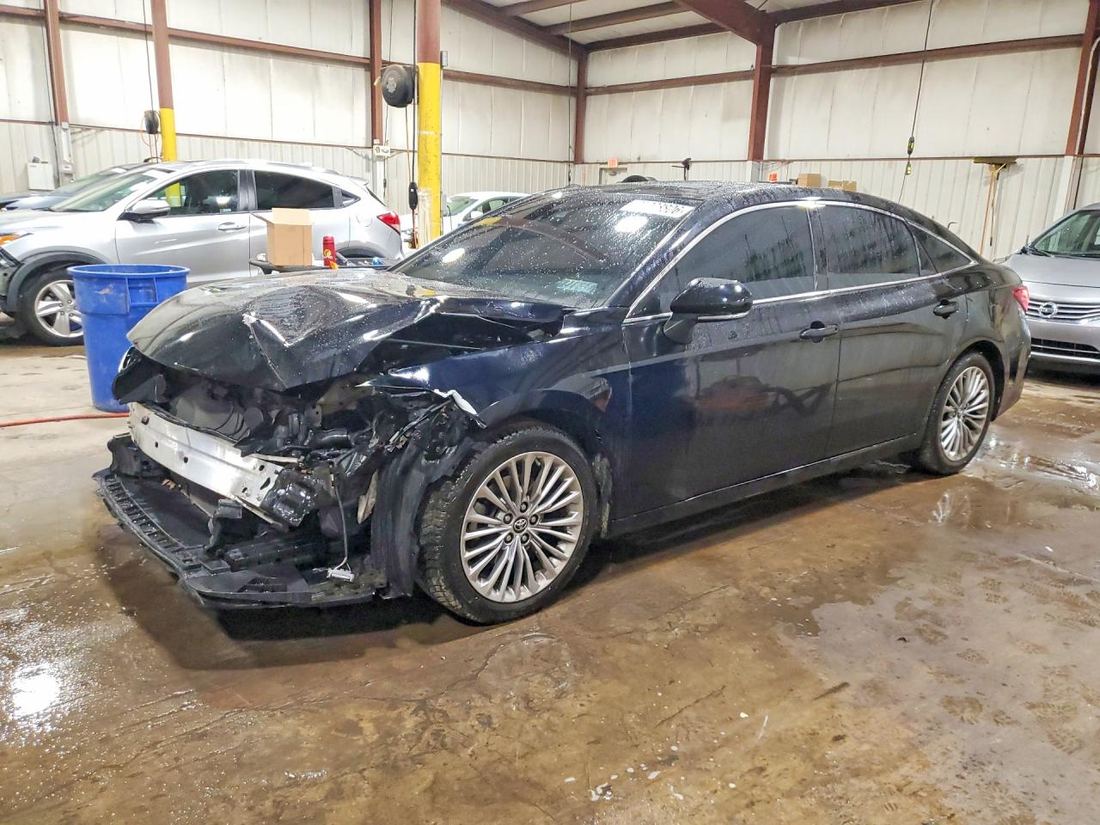 2019 TOYOTA AVALON