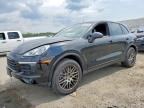 2017 PORSCHE CAYENNE
