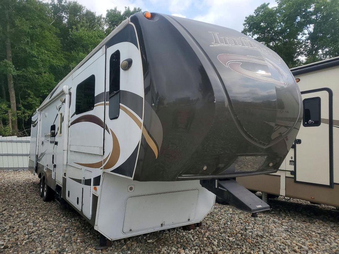 2013 INFINITI TRAILERS