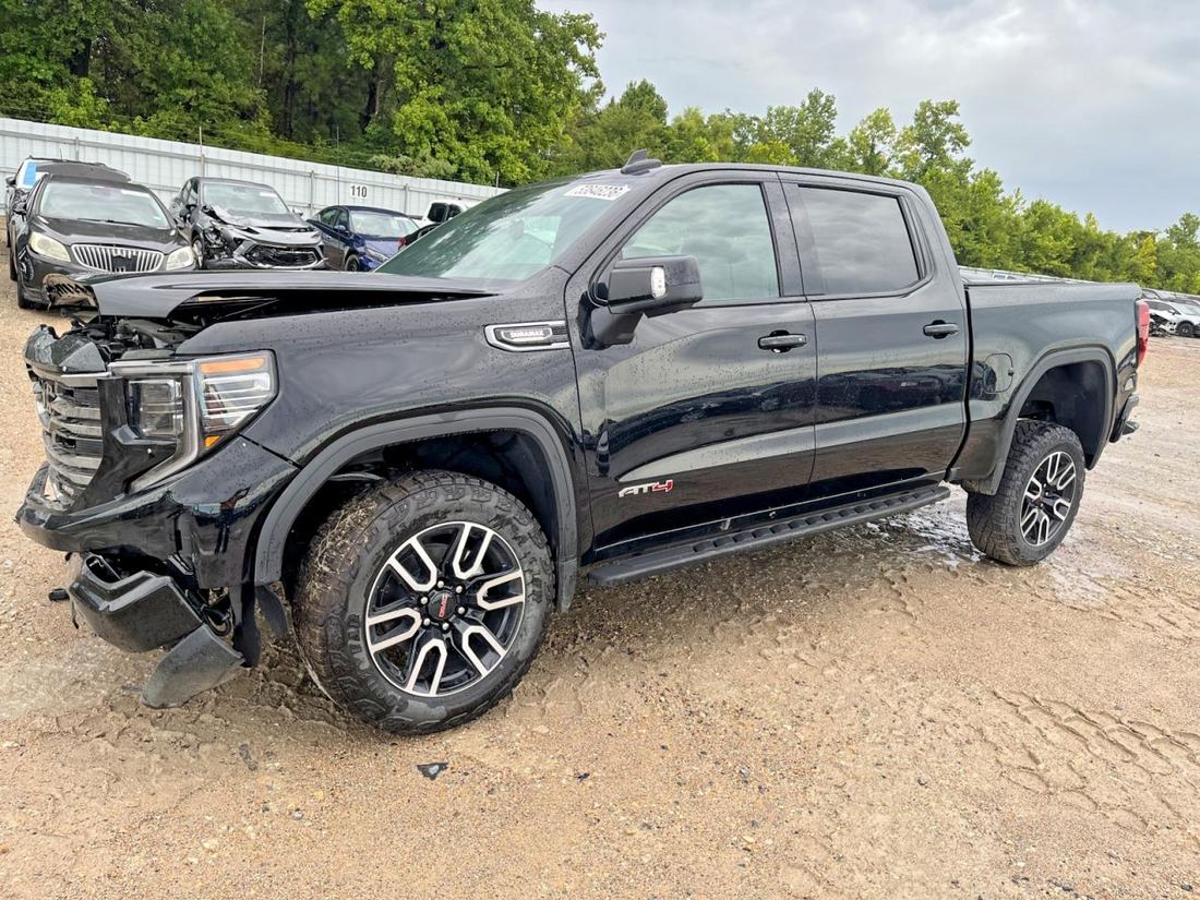 2026 GMC SIERRA 1500 AT4 CREW