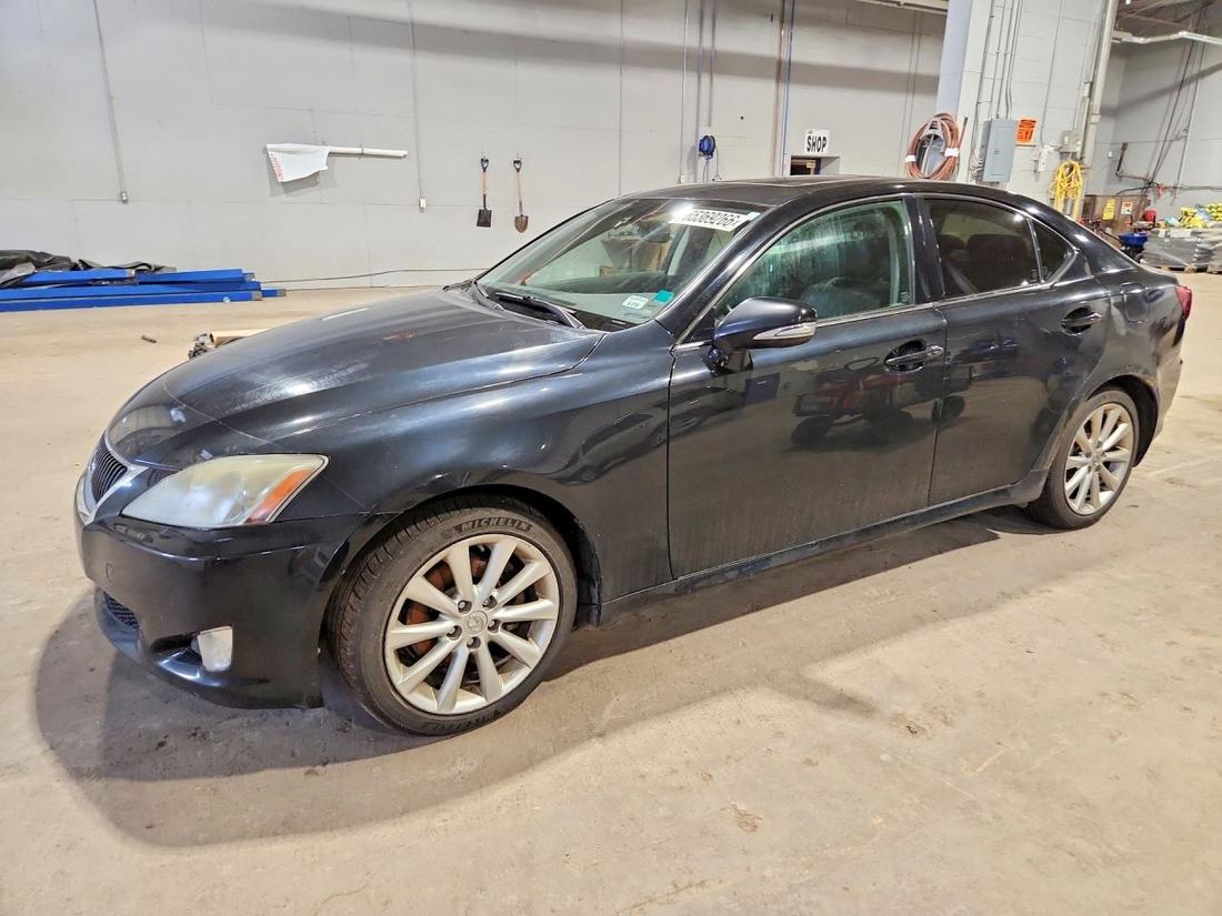 2010 LEXUS IS