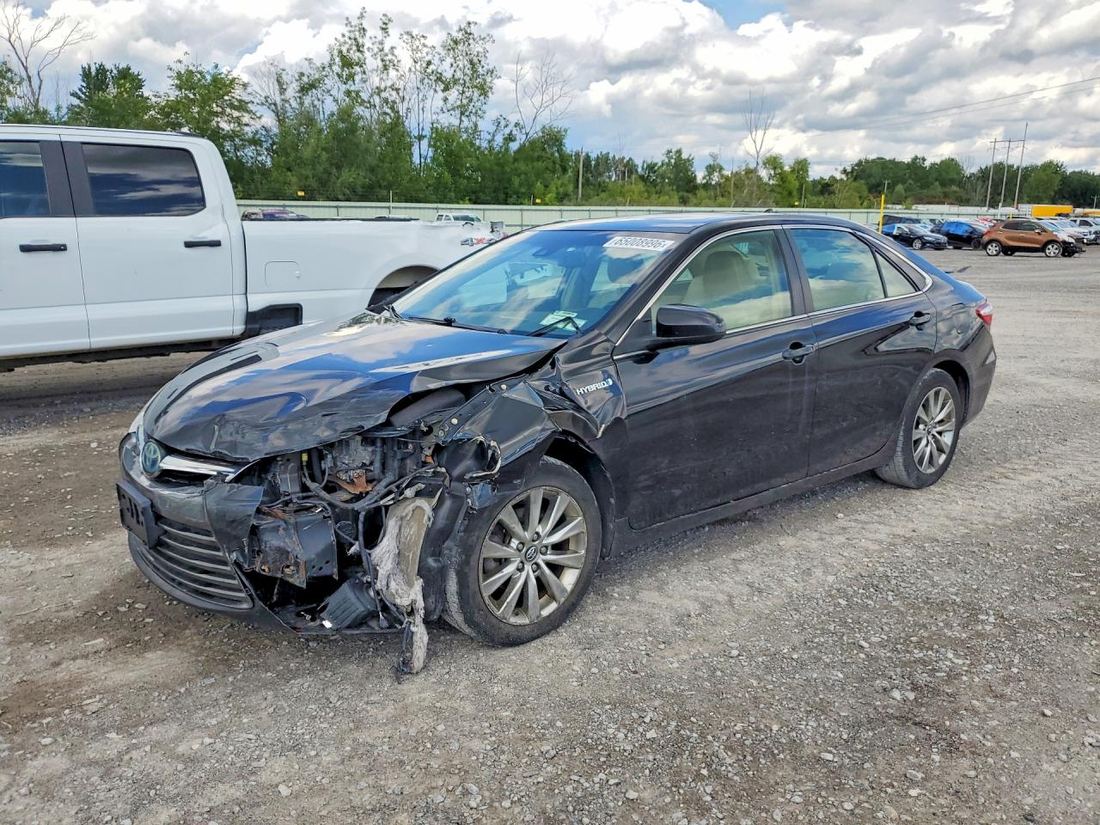 2017 TOYOTA CAMRY HYBRID