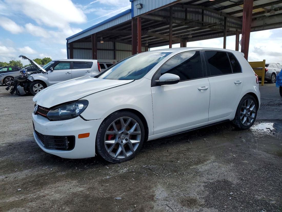 2013 VOLKSWAGEN GTI