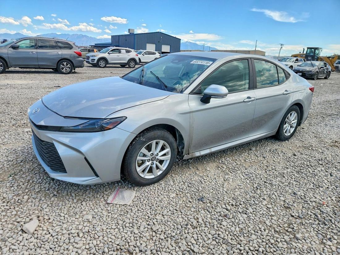 2025 TOYOTA CAMRY