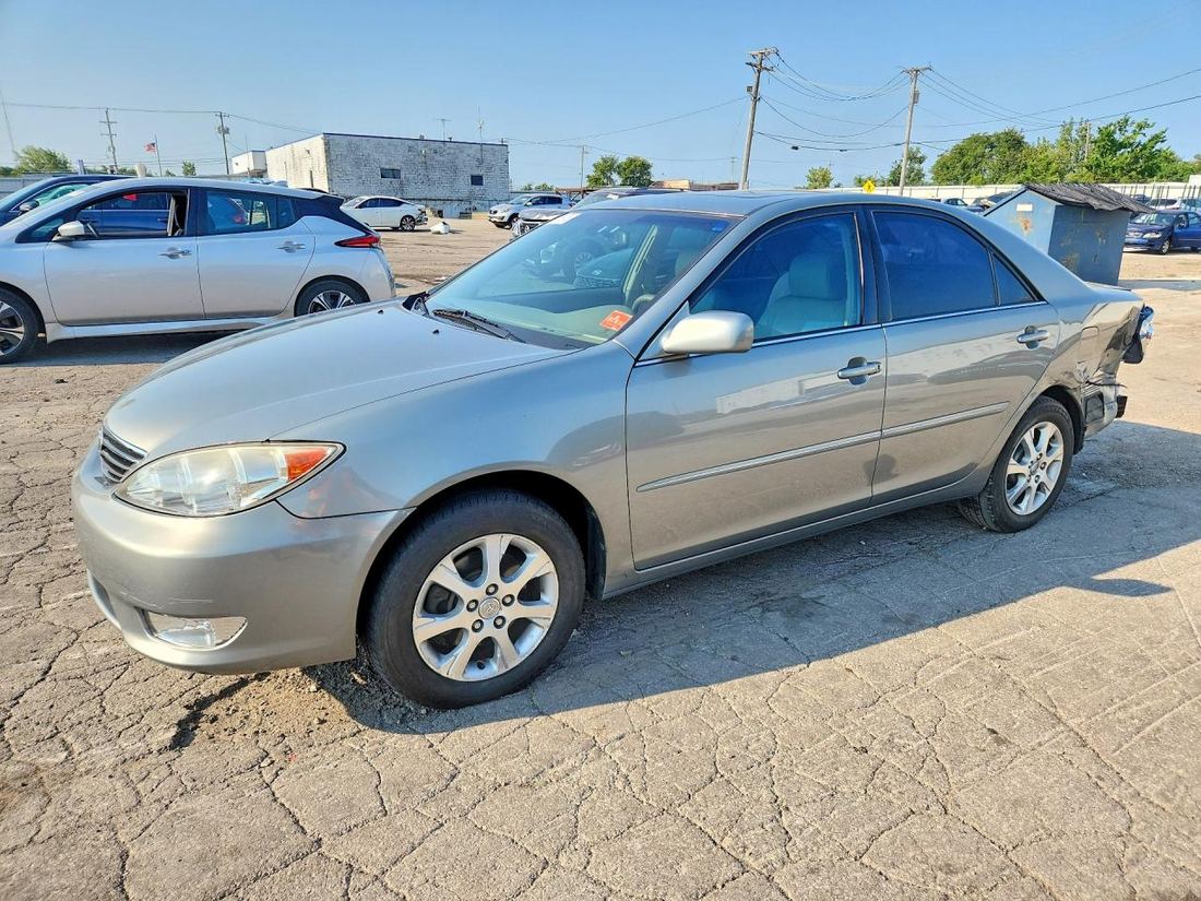 2005 TOYOTA CAMRY