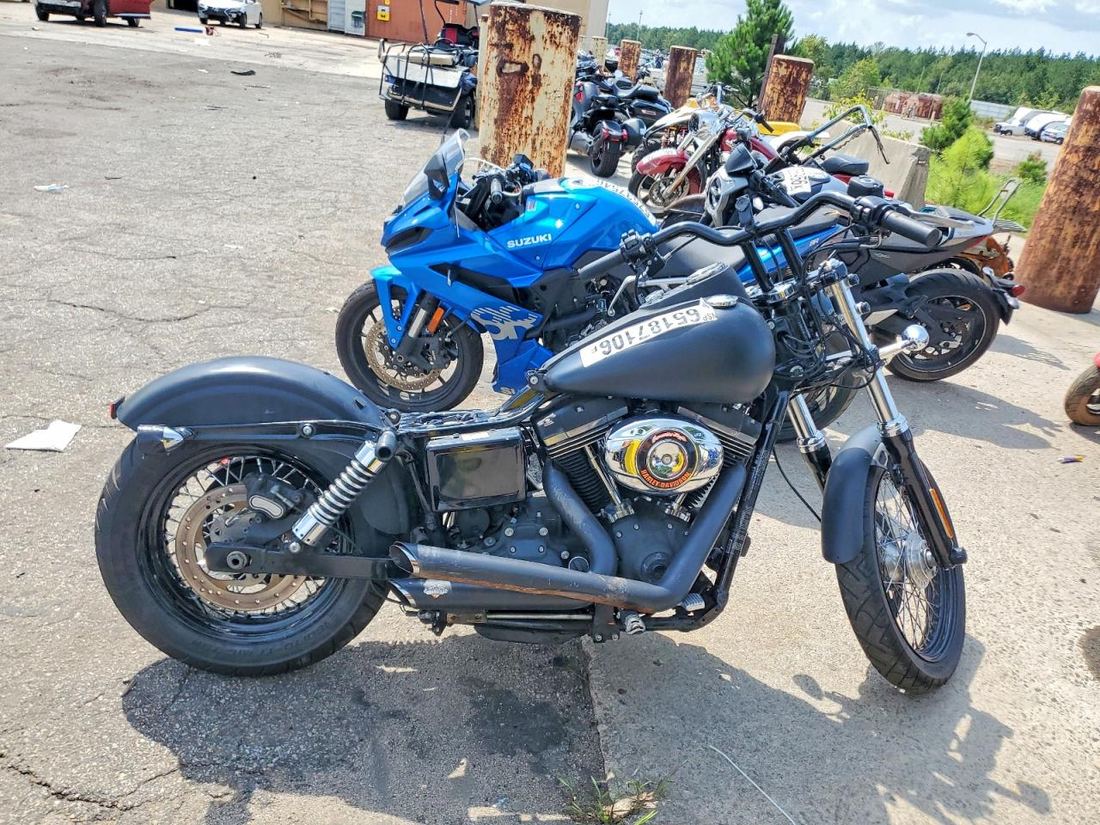 2016 HARLEY-DAVIDSON FXDB