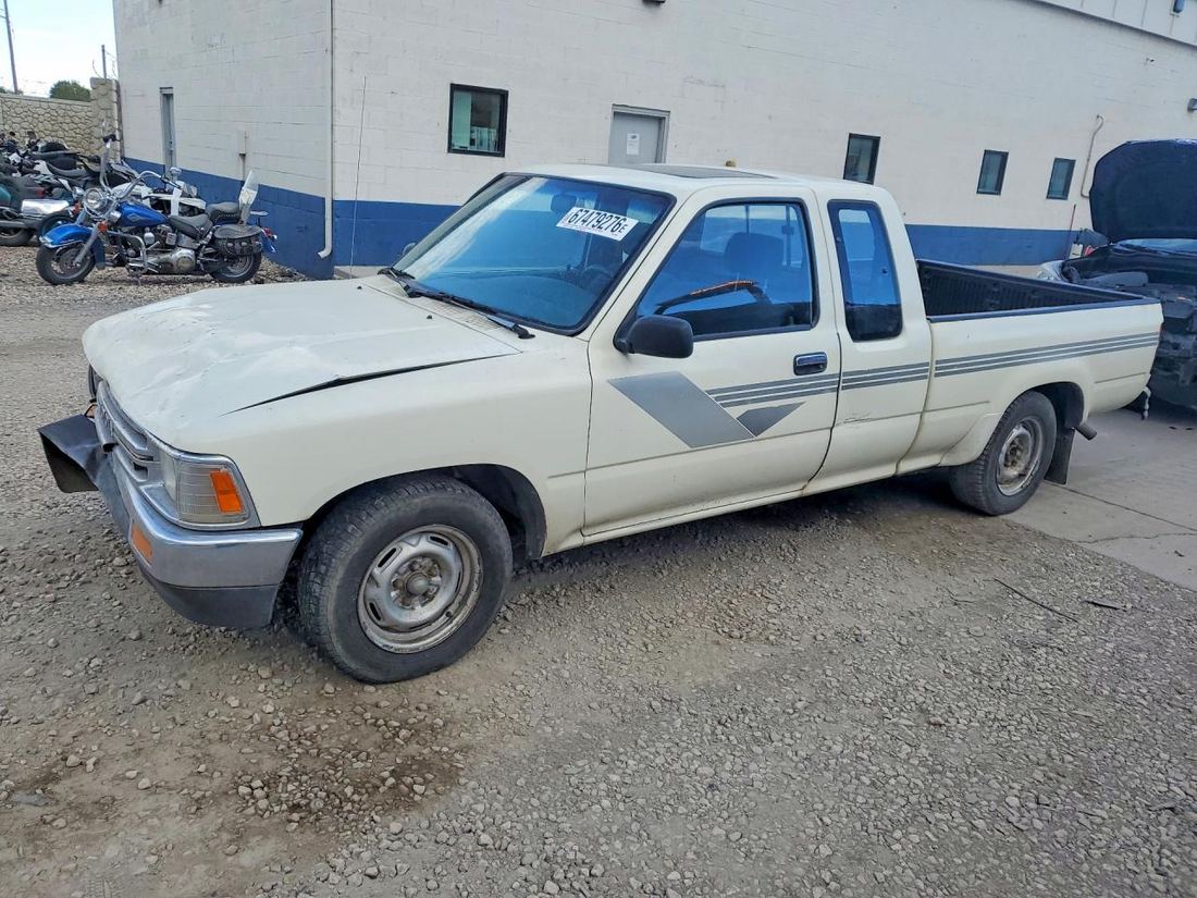 1990 TOYOTA PICKUP