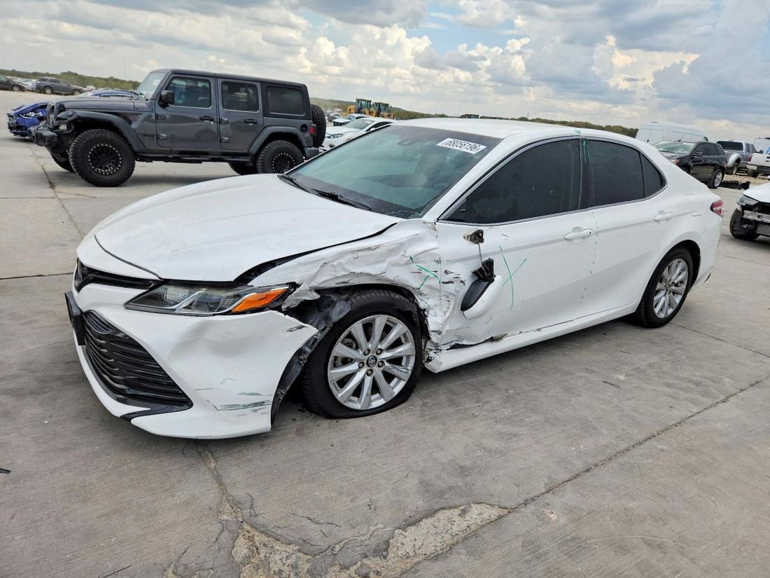 2018 TOYOTA CAMRY