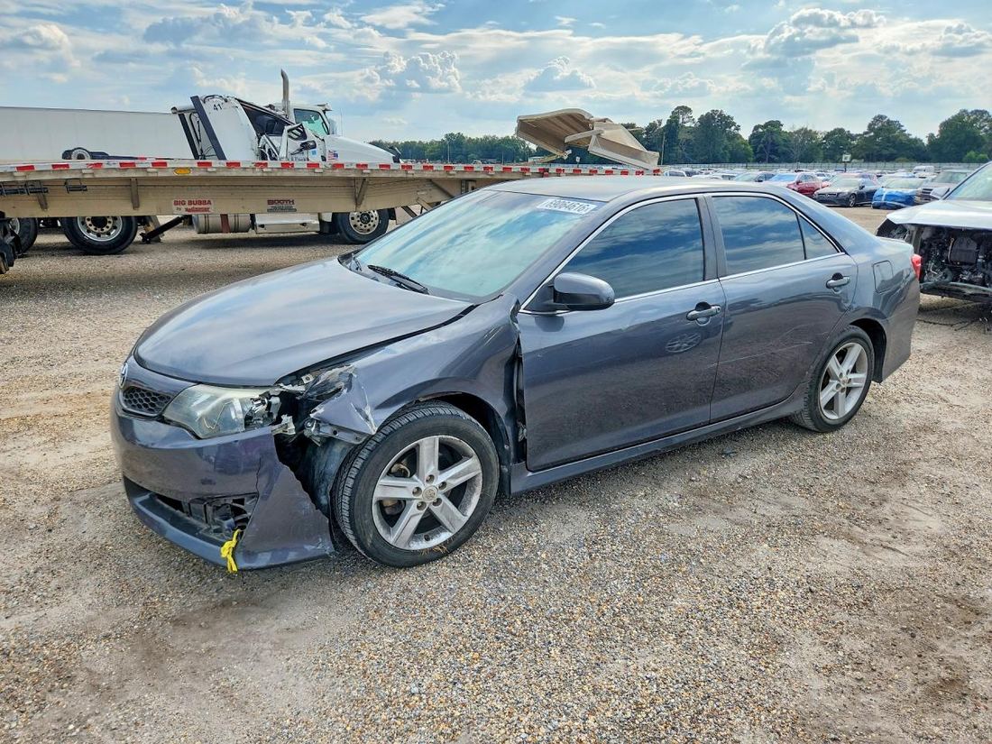 2012 TOYOTA CAMRY