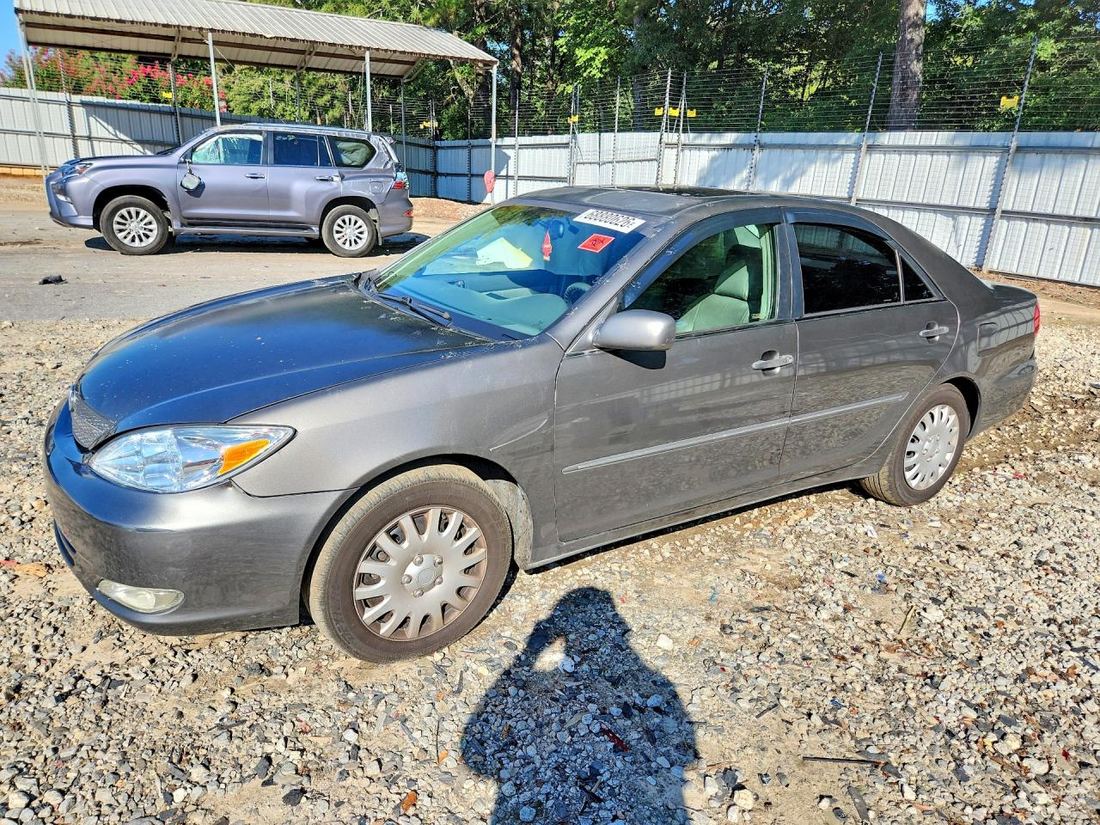 2004 TOYOTA CAMRY