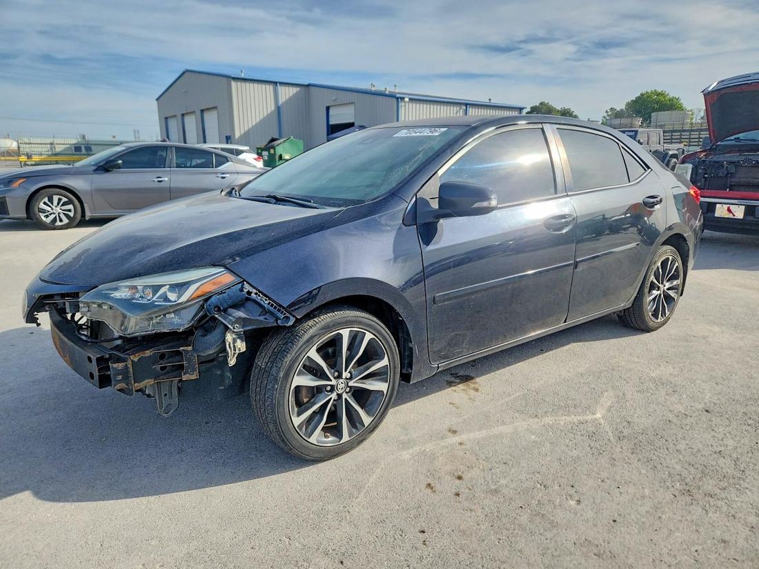 2017 TOYOTA COROLLA