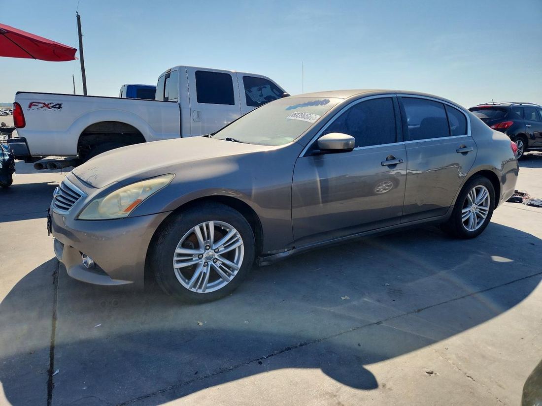 2010 INFINITI G37X