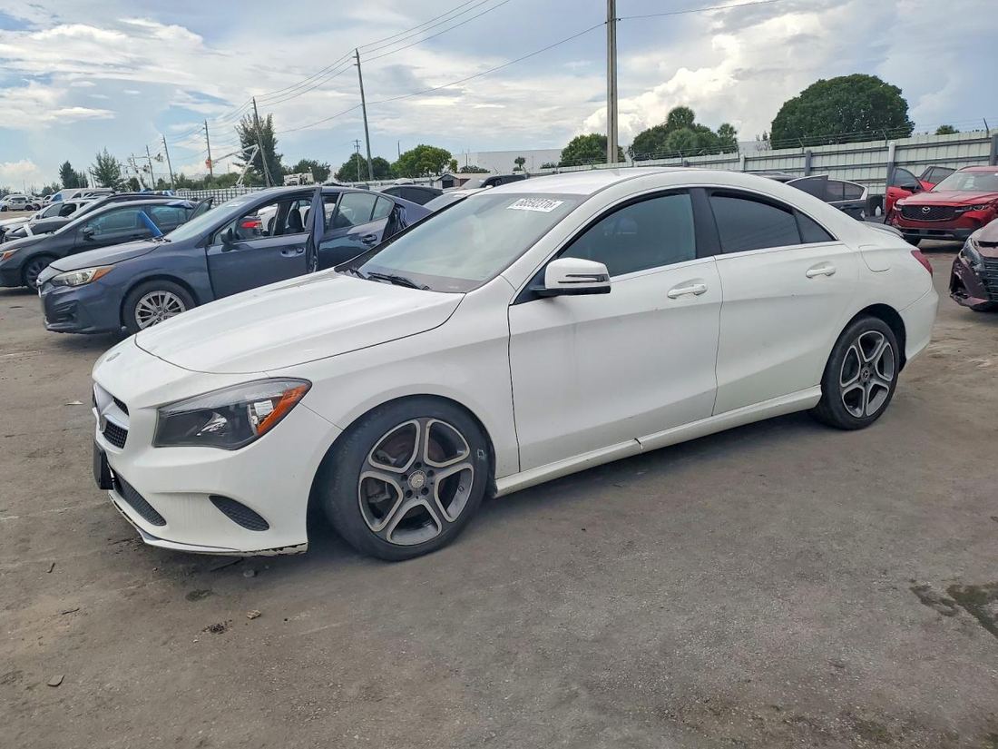 2019 MERCEDES-BENZ CLA