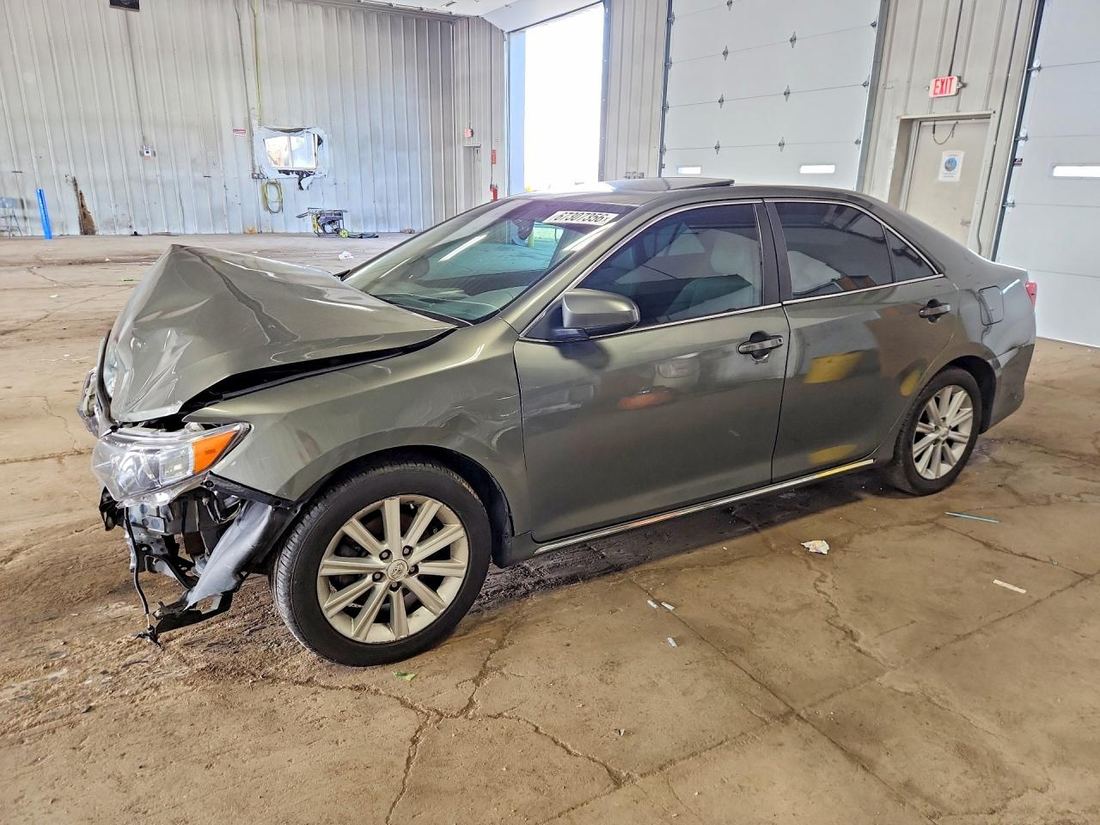 2012 TOYOTA CAMRY