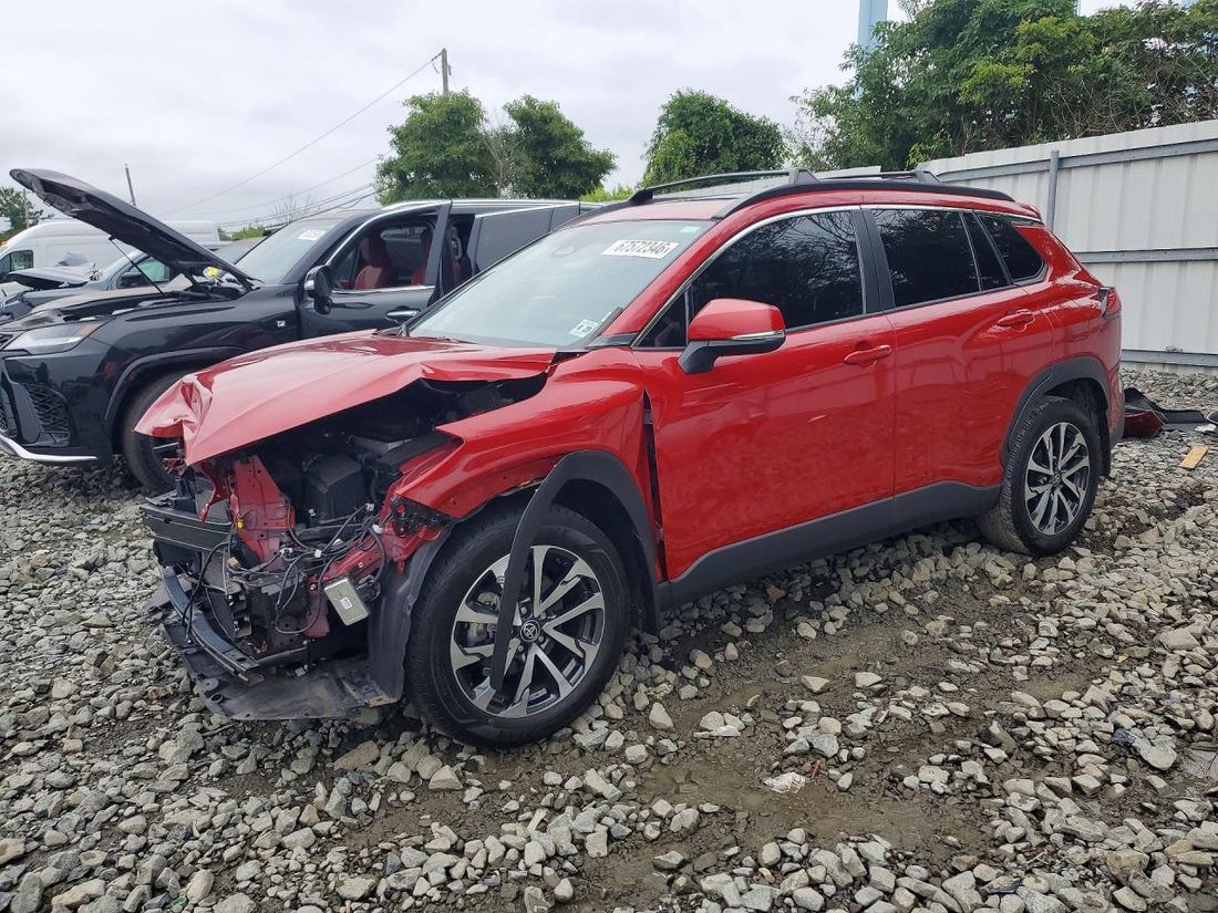 2024 TOYOTA COROLLA CROSS