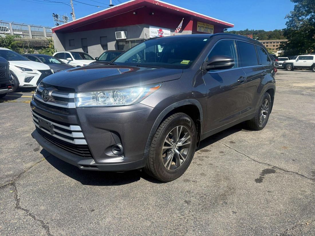 2019 TOYOTA HIGHLANDER