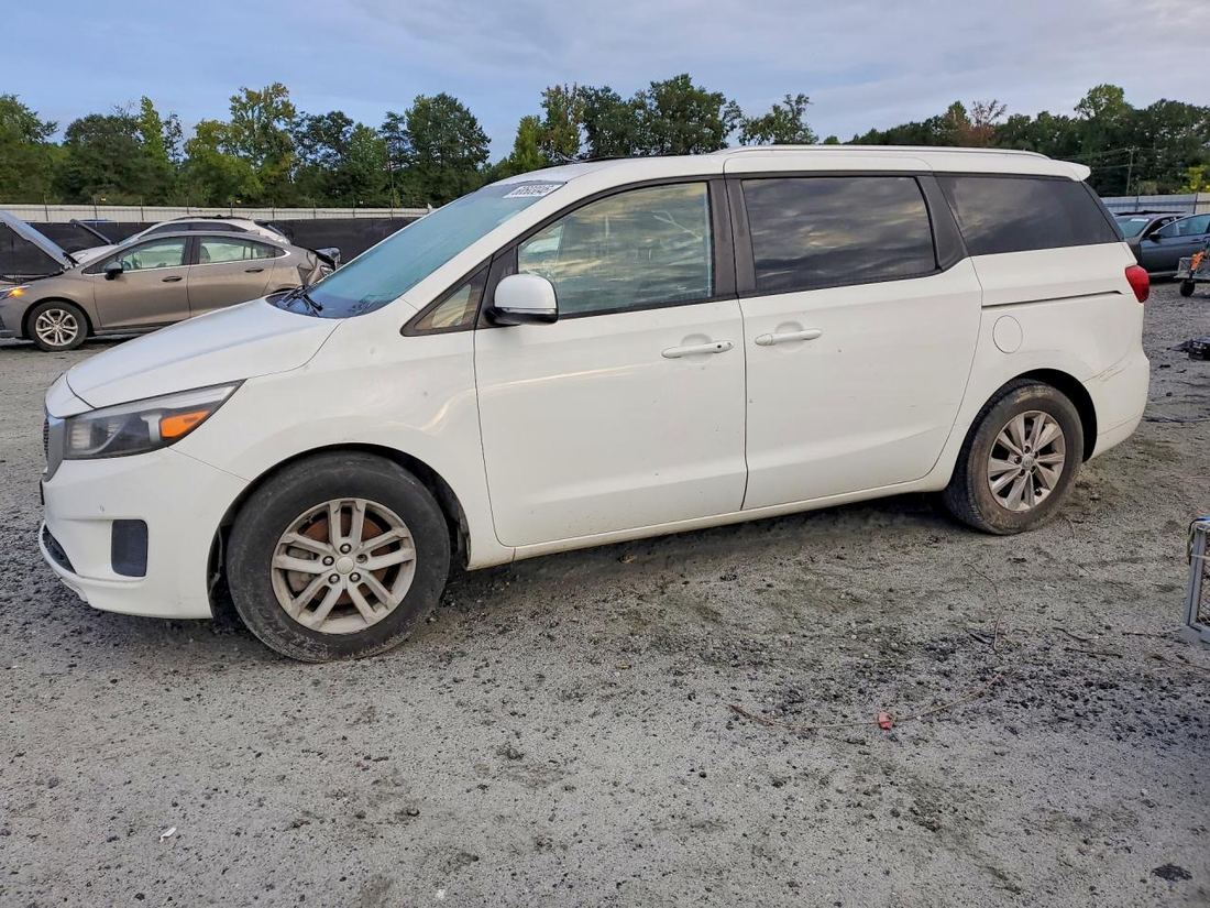 2017 KIA SEDONA