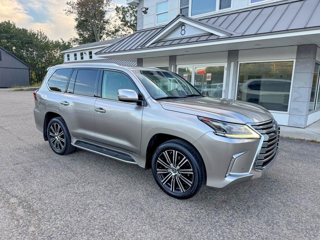 2019 LEXUS LX
