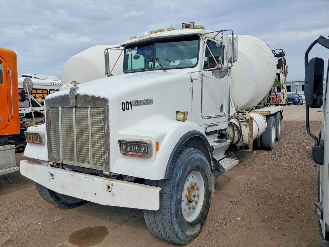 1995 KENWORTH CONSTRUCTION