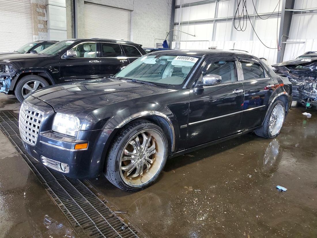 2010 CHRYSLER 300