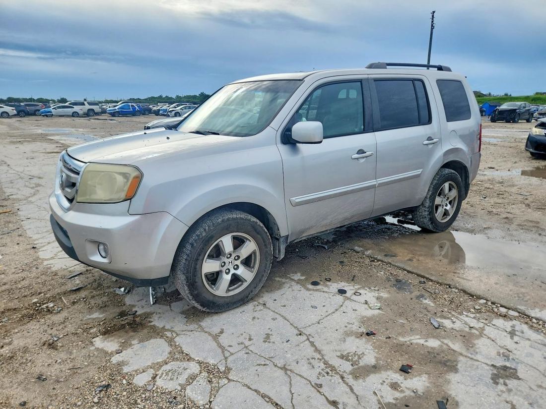 2011 HONDA PILOT