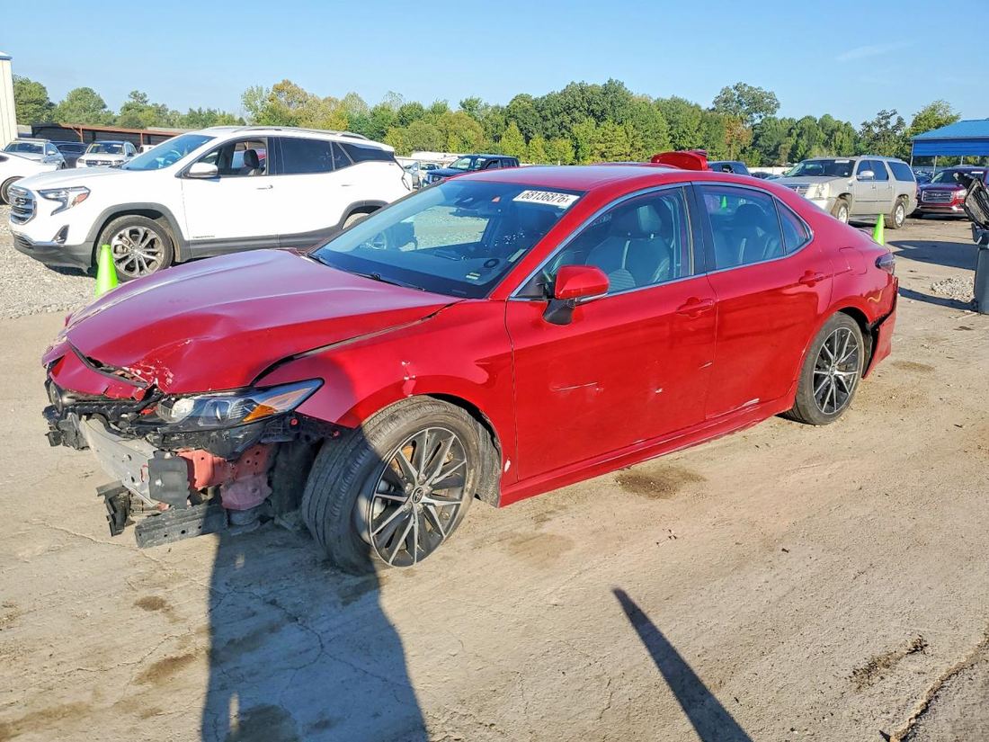 2024 TOYOTA CAMRY