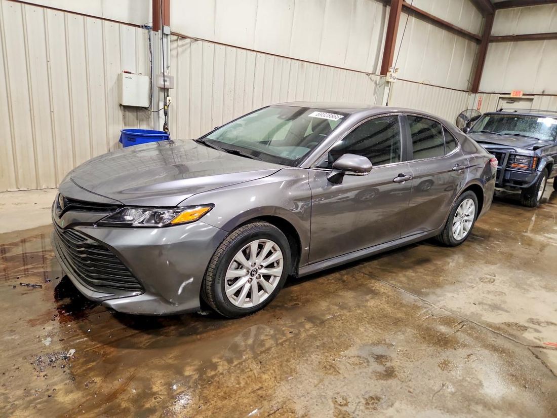2019 TOYOTA CAMRY