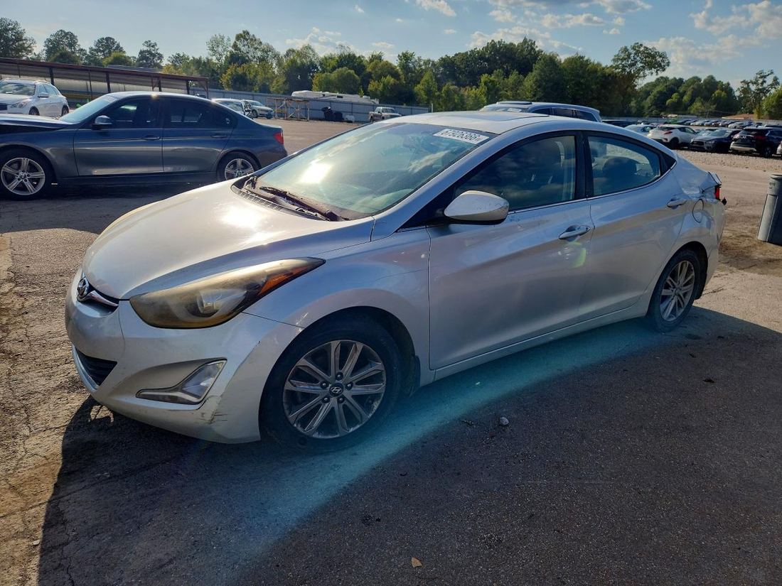 2015 HYUNDAI ELANTRA