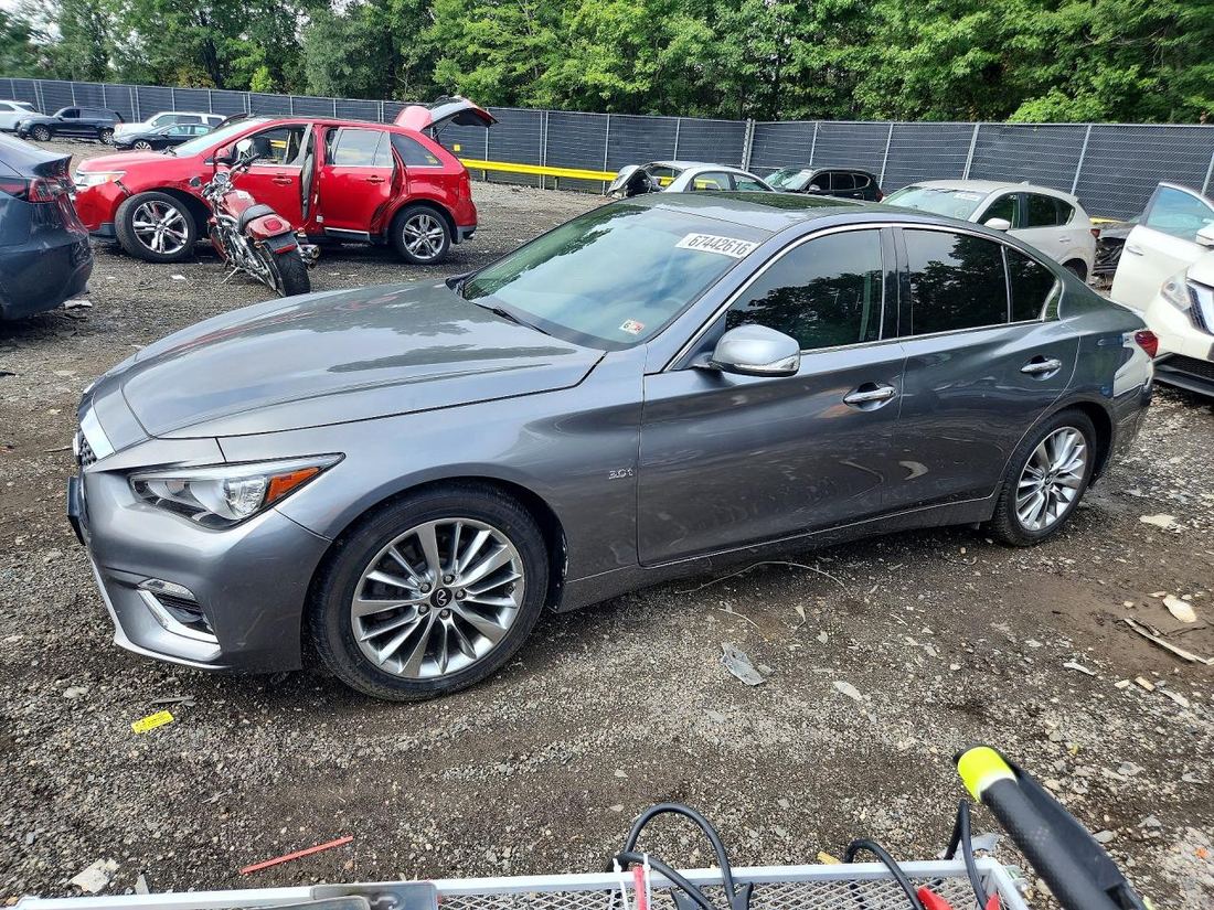 2018 INFINITI Q50