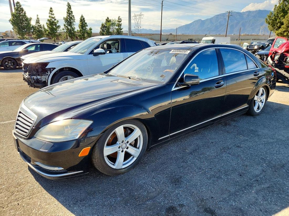 2011 MERCEDES-BENZ S