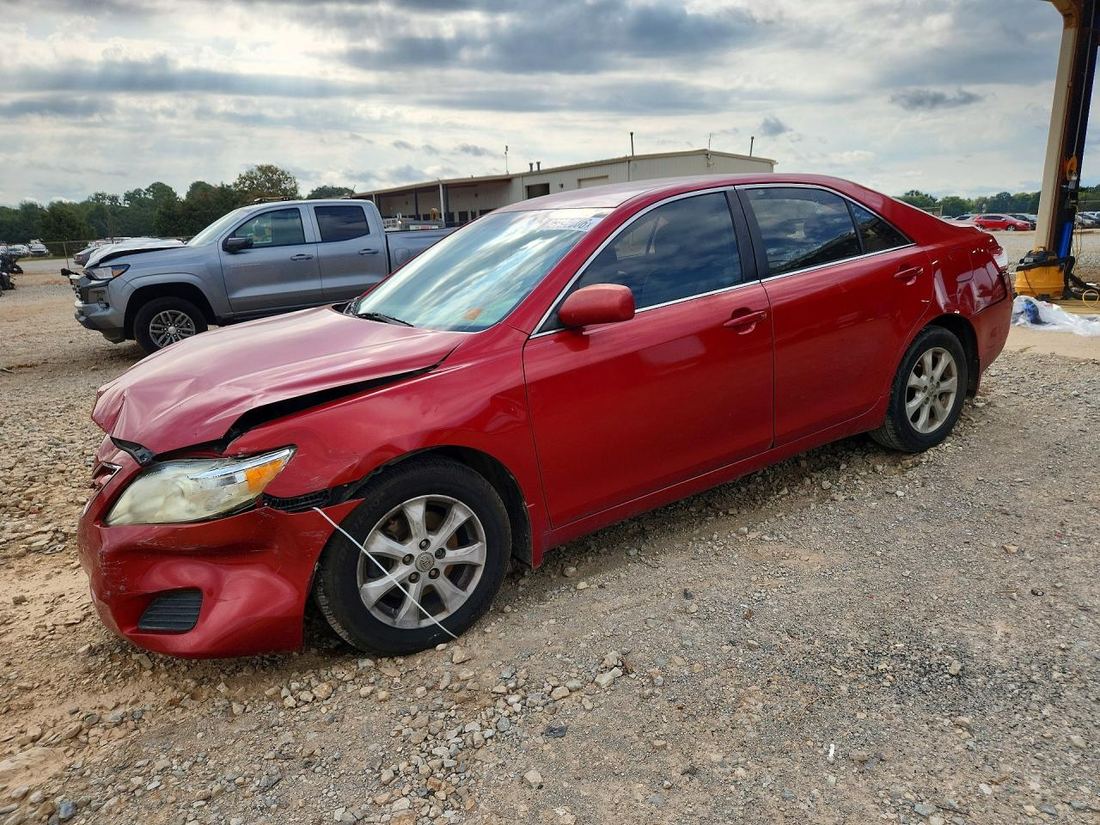 2010 TOYOTA CAMRY