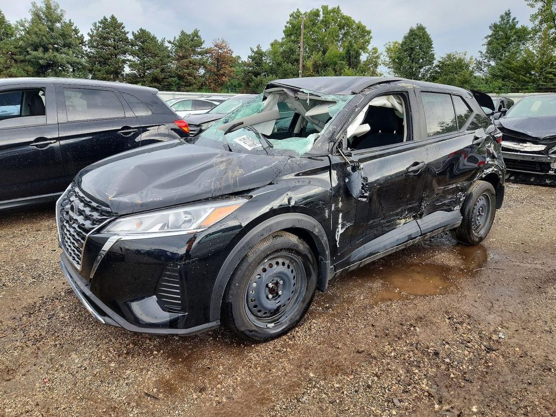 2025 NISSAN KICKS PLAY