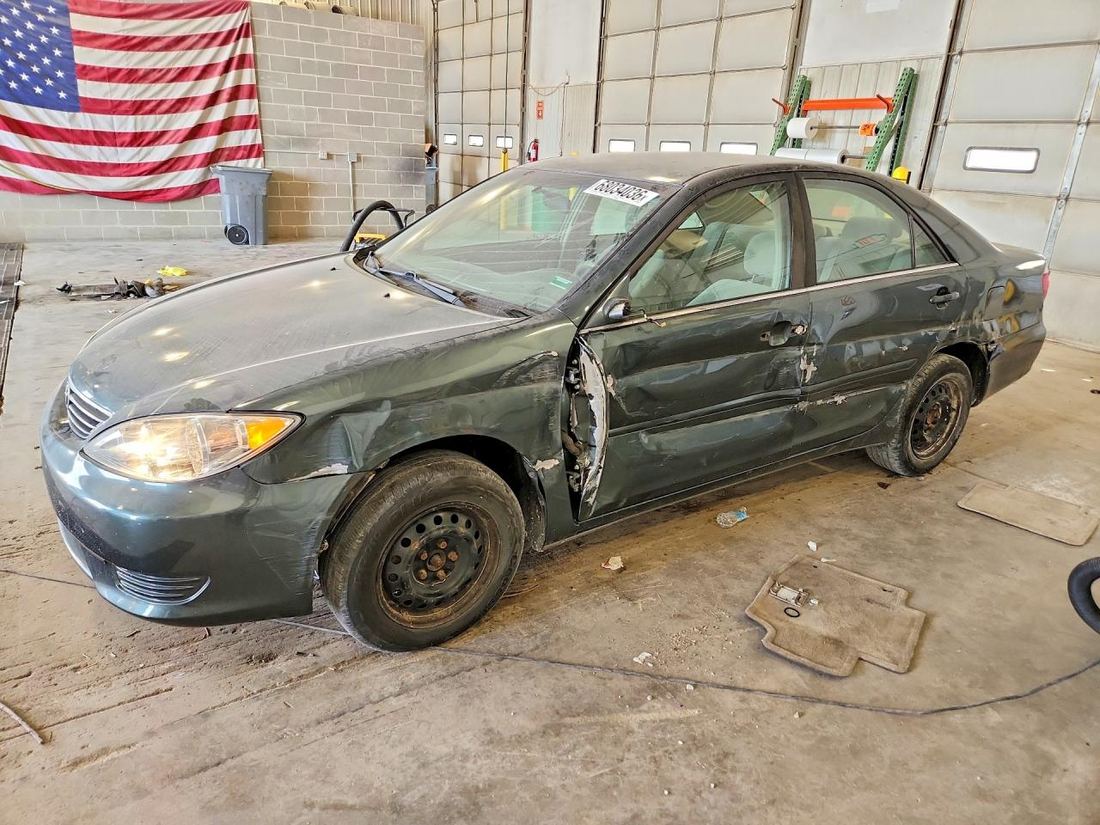 2005 TOYOTA CAMRY