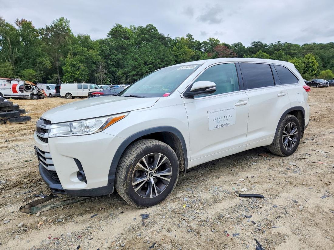 2017 TOYOTA HIGHLANDER