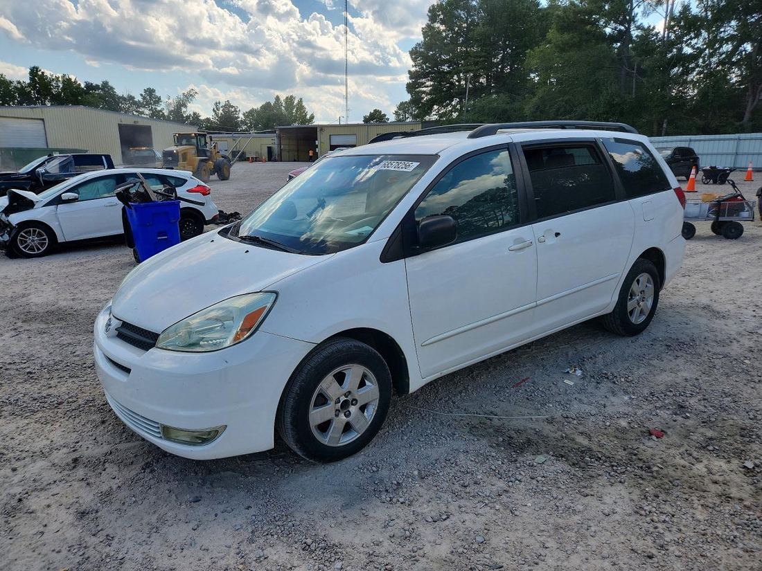 2004 TOYOTA SIENNA