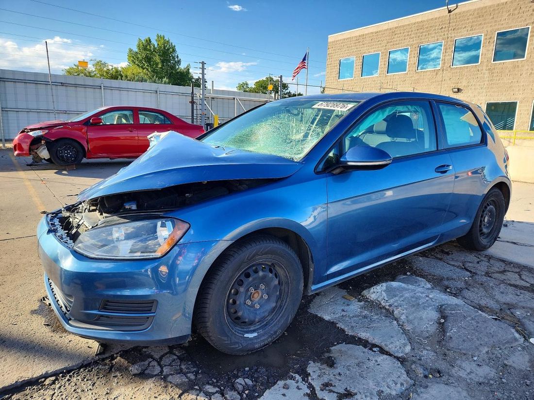 2015 VOLKSWAGEN GOLF