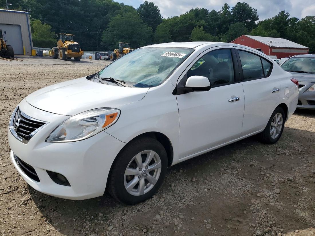 2012 NISSAN VERSA