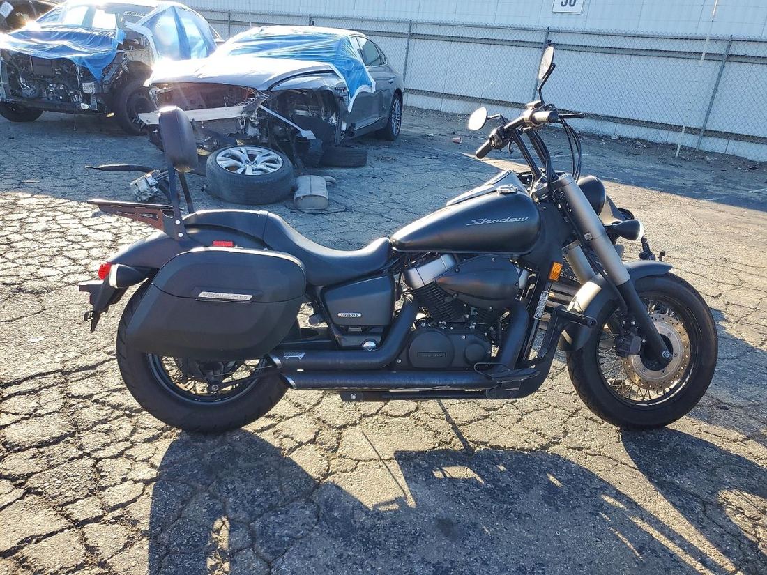2013 HONDA VT750