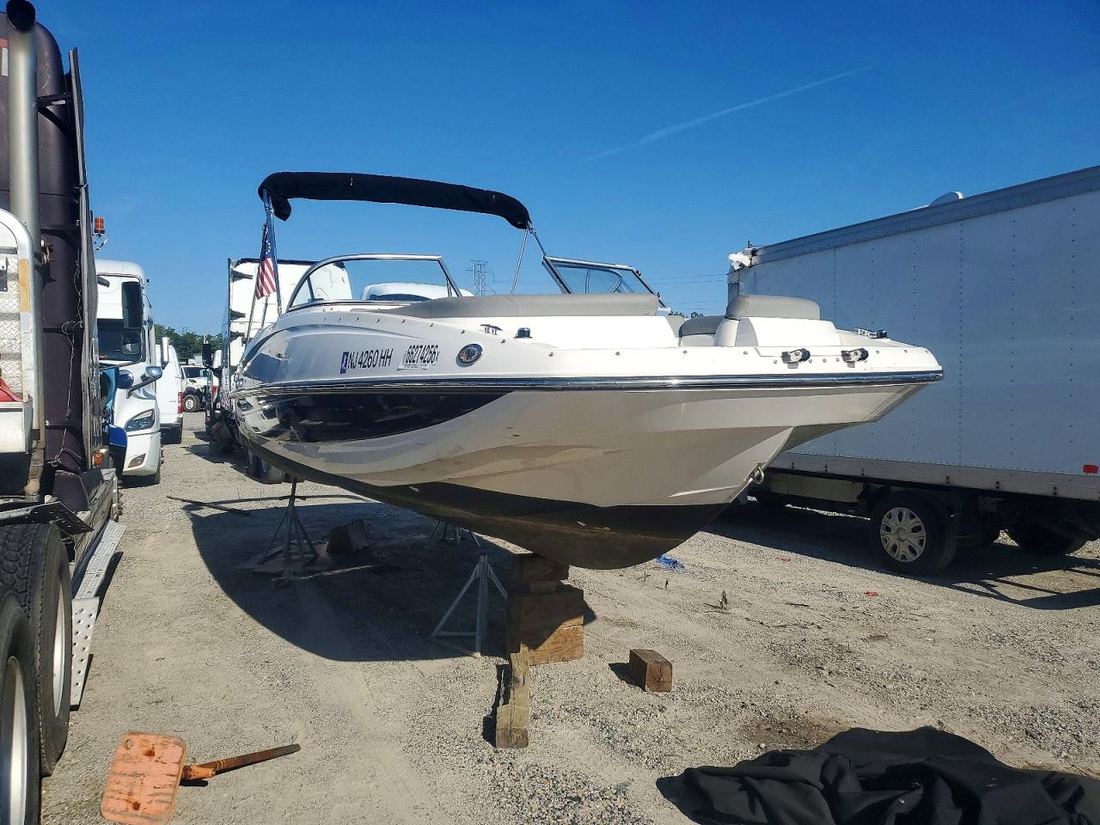2015 BAYLINER BOAT 215 BR