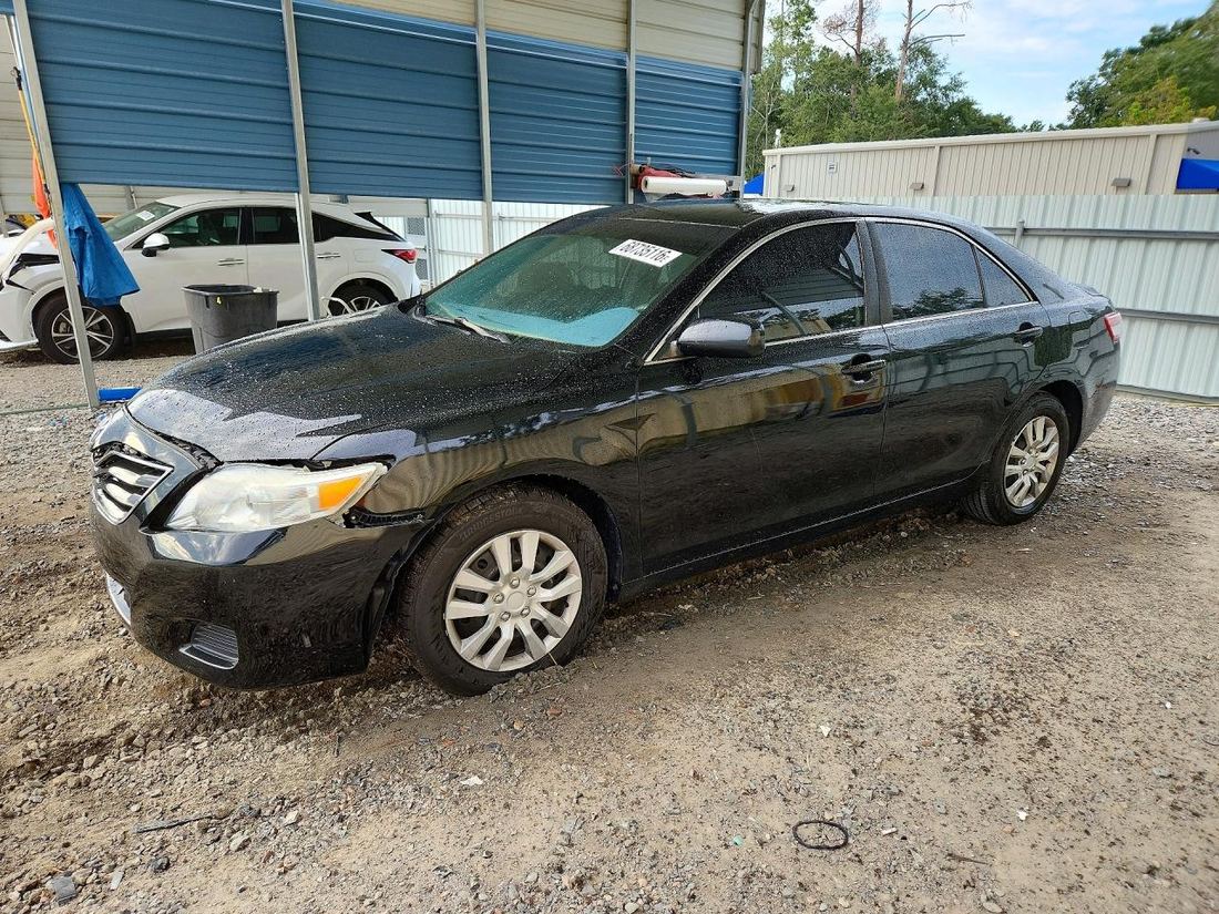 2011 TOYOTA CAMRY