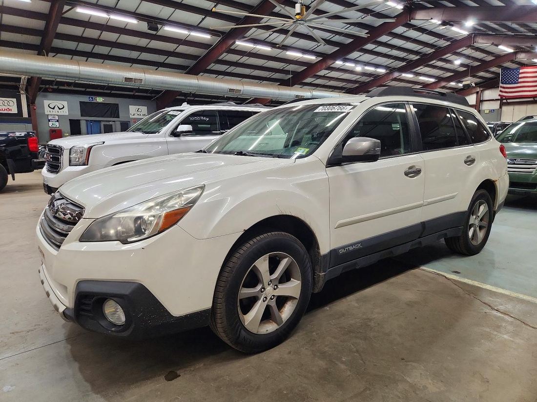 2013 SUBARU OUTBACK