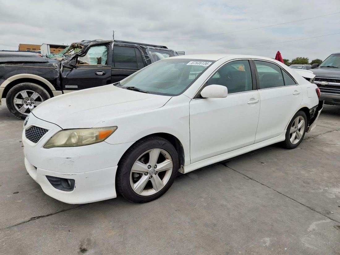 2010 TOYOTA CAMRY