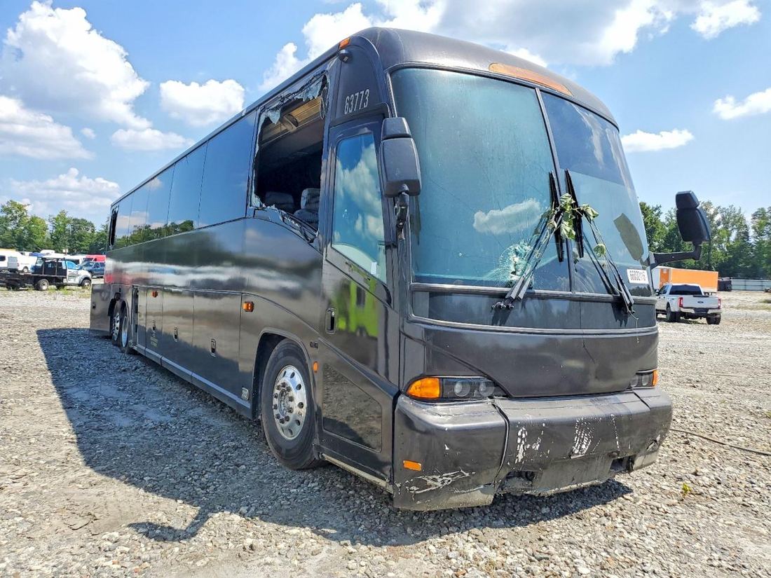 2007 MCI (LES AUTO BUS) J4500