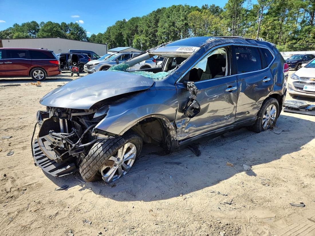 2015 NISSAN ROGUE
