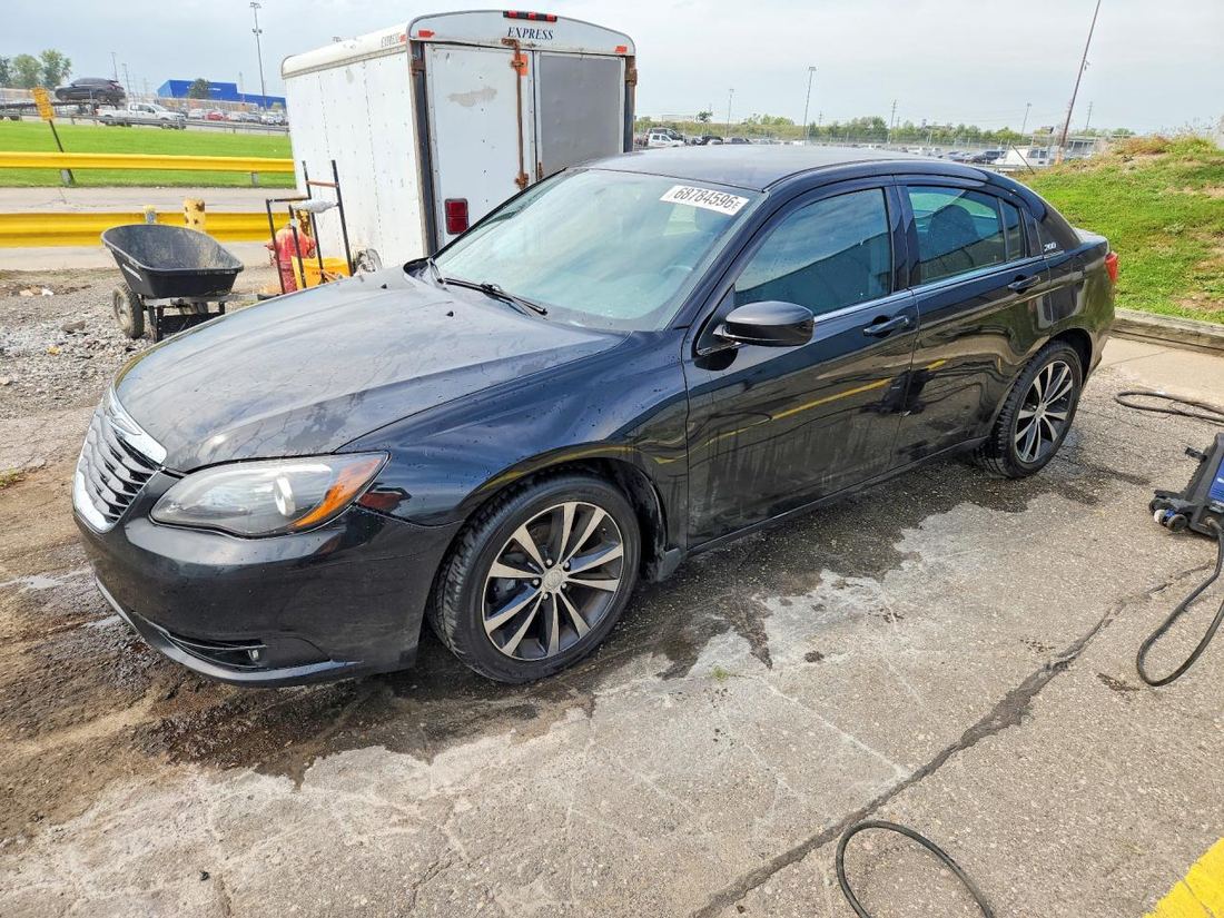 2014 CHRYSLER 200