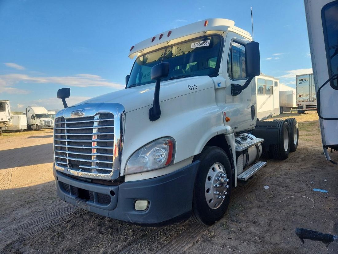 2011 FREIGHTLINER CASCADIA
