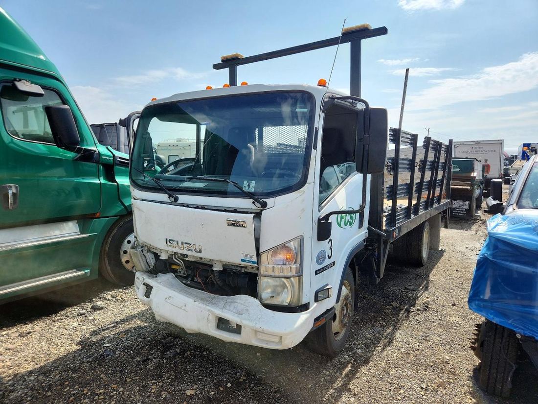 2015 ISUZU NQR