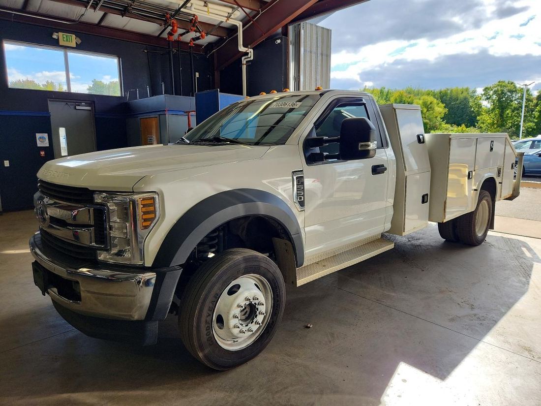 2019 FORD F550